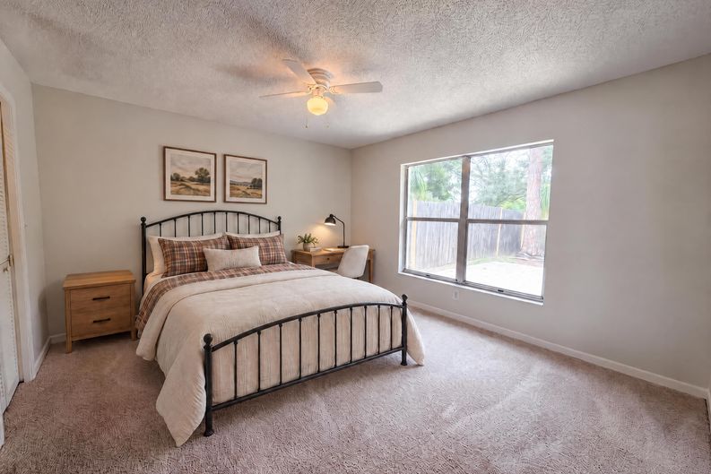 Photo 10 of 18 of 8613 Cottonway Ln, Tampa, FL