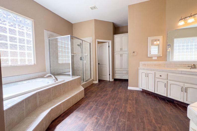 Photo 22 of 35 of 11904 Kenseth St, Bakersfield, CA