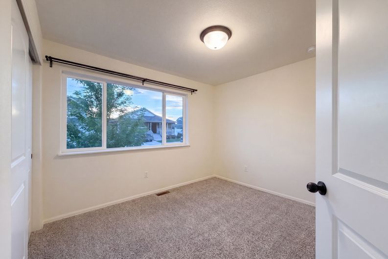 Photo 8 of 44 of 1704 102nd Ave, Greeley, CO