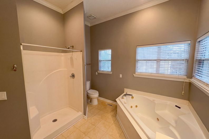 Photo 4 of 36 of 7132 Teaberry Ct, Ooltewah, TN