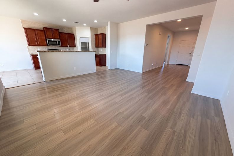 Photo 10 of 40 of 7025 S 251st Dr, Buckeye, AZ