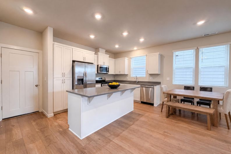 Photo 8 of 24 of 11319 NW 317th Ave, North Plains, OR