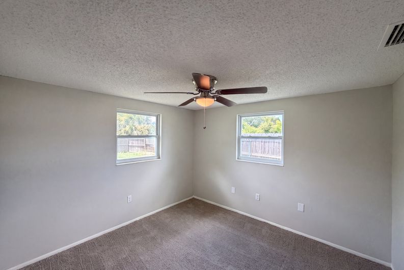 Photo 7 of 23 of 3518 Gorman Dr, New Port Richey, FL