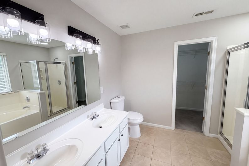 Photo 14 of 28 of 1159 Tufton Pl NW, Concord, NC
