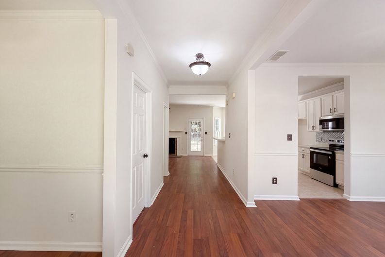 Photo 6 of 26 of 275 Forrest Ave, Fayetteville, GA