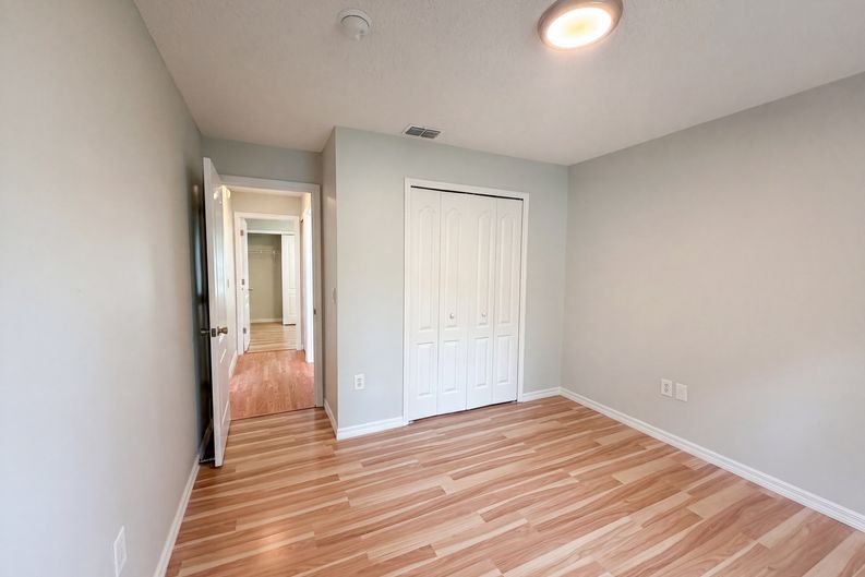 Photo 15 of 20 of 1360 Wildberry Ln, Deltona, FL