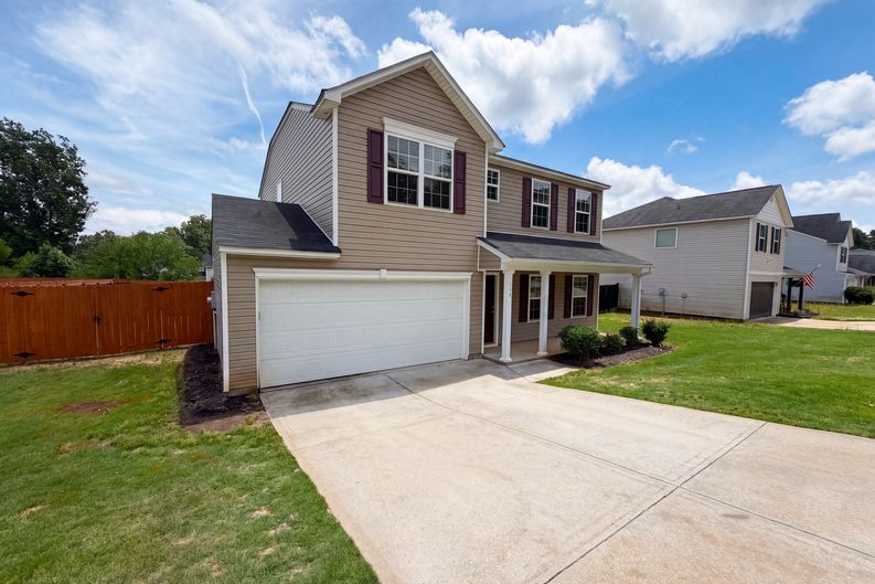 Photo 22 of 29 of 719 Cannonsburg Dr, Duncan, SC