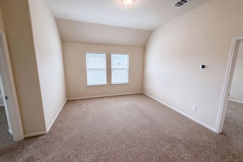 Photo 14 of 29 of 12338 Bedford Bend Dr, Humble, TX