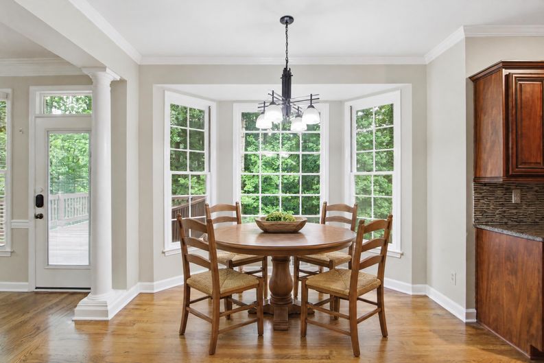 Photo 15 of 47 of 11715 Dunhill Place Dr, Johns Creek, GA