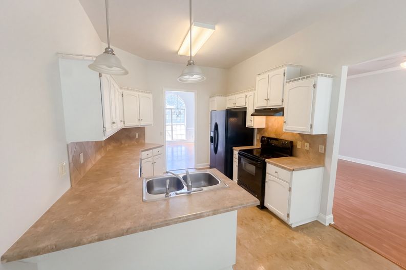 Photo 10 of 21 of 5464 Virginia Way, Bessemer, AL
