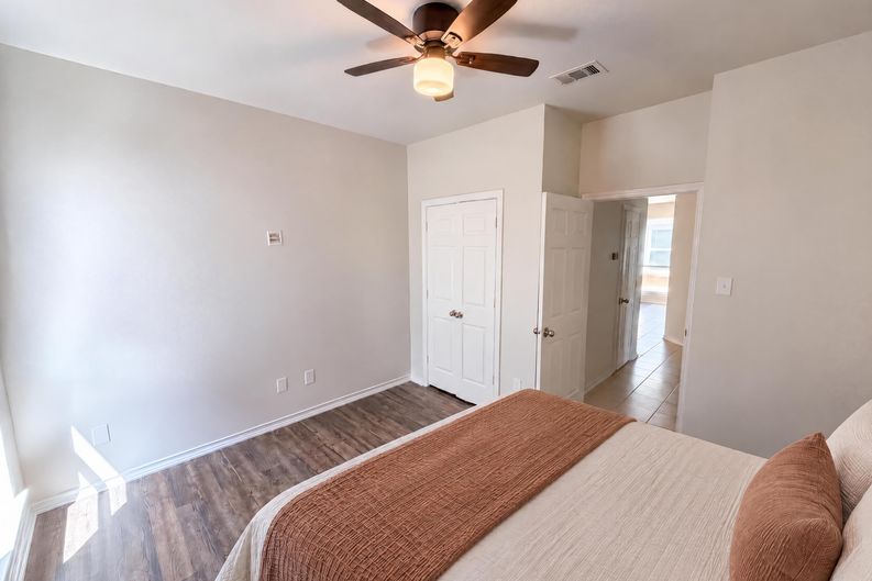 Photo 14 of 20 of 2617 Silver Hill Dr, Fort Worth, TX