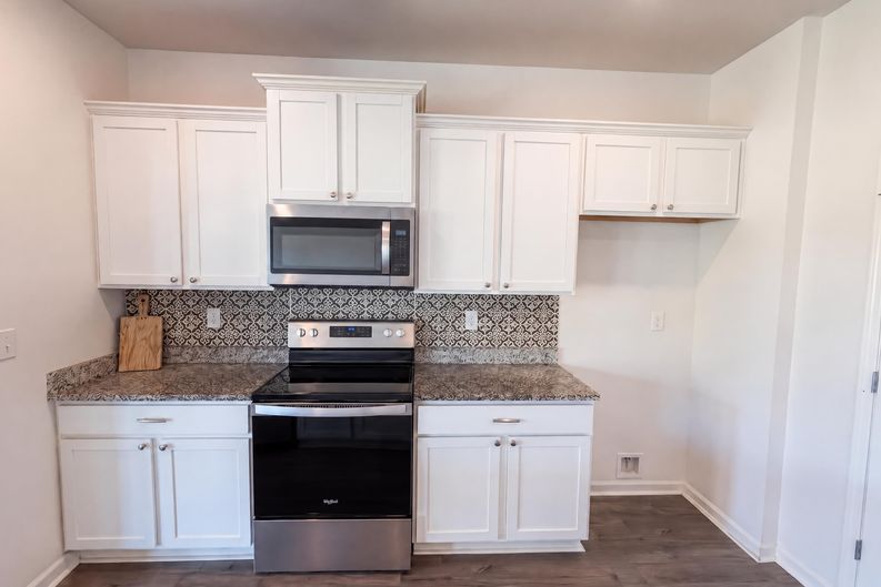 Photo 7 of 25 of 8130 Highland Dr SW, Covington, GA