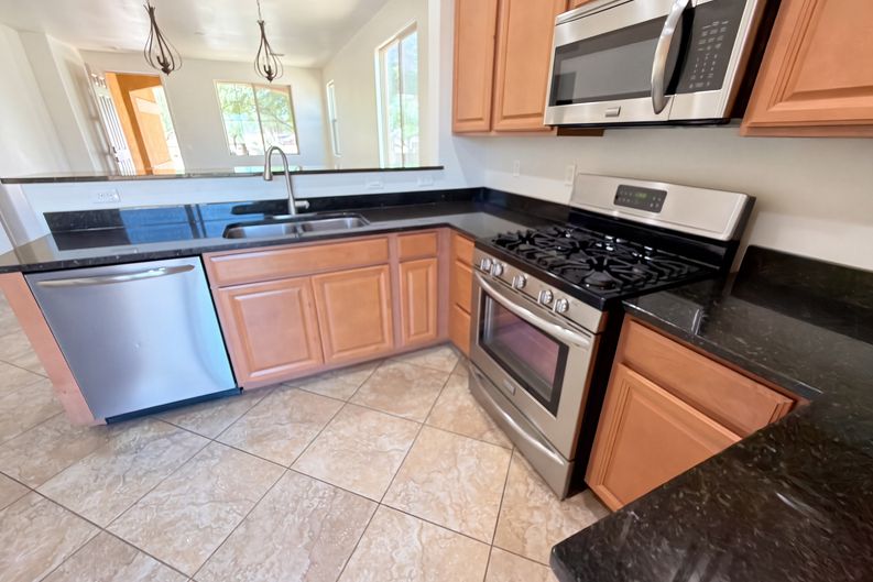 Photo 6 of 17 of 7521 S Mountain Star Dr, Tucson, AZ