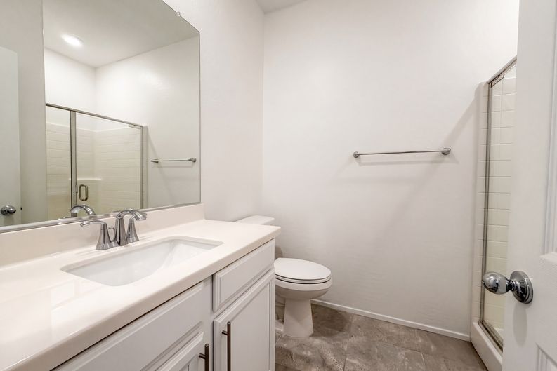 Photo 6 of 19 of 8457 Insignia Ave, Las Vegas, NV