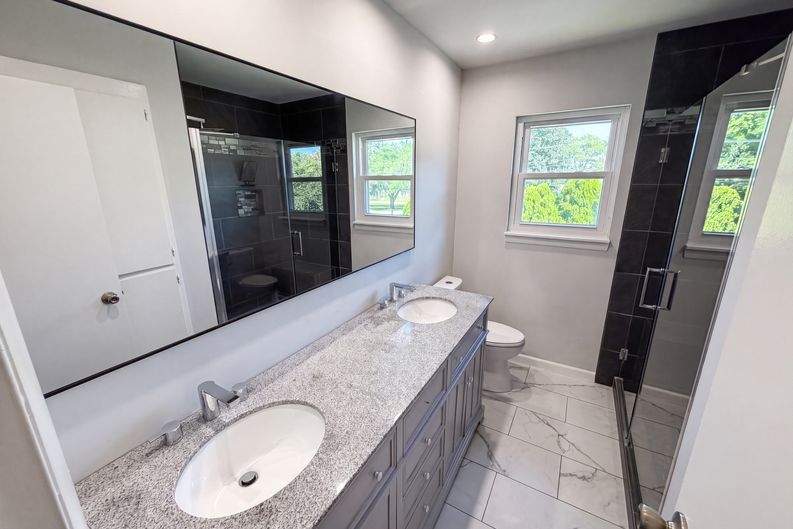 Photo 20 of 22 of 3135 E 52nd St, Indianapolis, IN