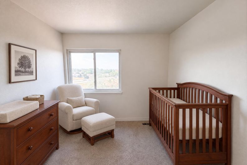 Photo 17 of 38 of 8273 W Plymouth Pl, Littleton, CO