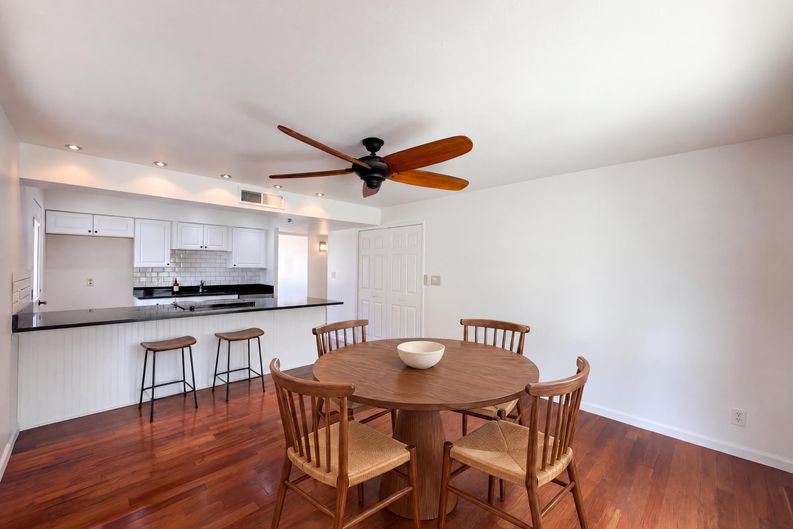 Photo 6 of 21 of 1137 E Brenda Dr, Casa Grande, AZ