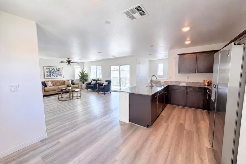 Photo 13 of 41 of 6875 Crimson Shadow St, North Las Vegas, NV