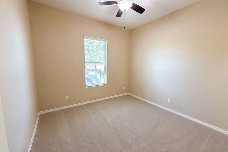 Photo 17 of 39 of 18136 W Devonshire Ave, Goodyear, AZ