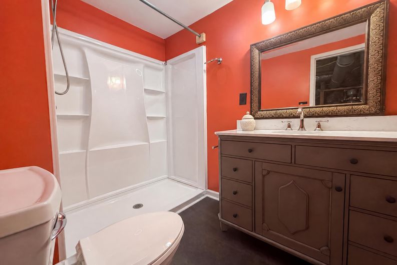 Photo 9 of 17 of 3119 Holbrook Dr SW, Marietta, GA