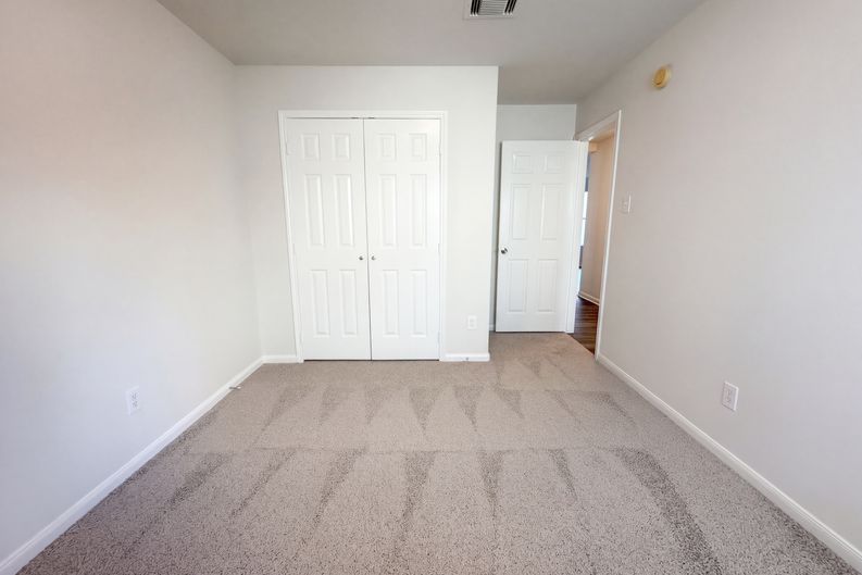 Photo 13 of 26 of 21619 Astipalia Dr, Spring, TX