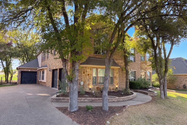 Photo 33 of 38 of 12272 Indian Creek Dr, Fort Worth, TX