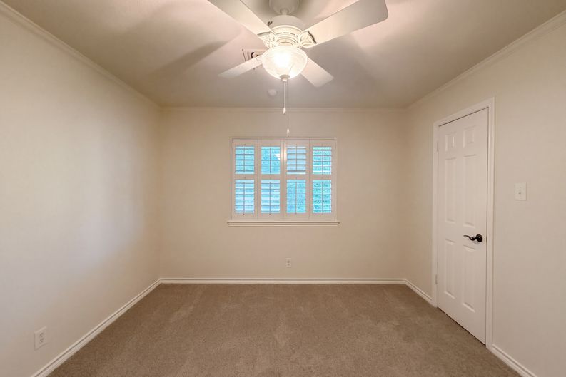 Photo 11 of 16 of 2801 Wickersham Dr, Temple, TX