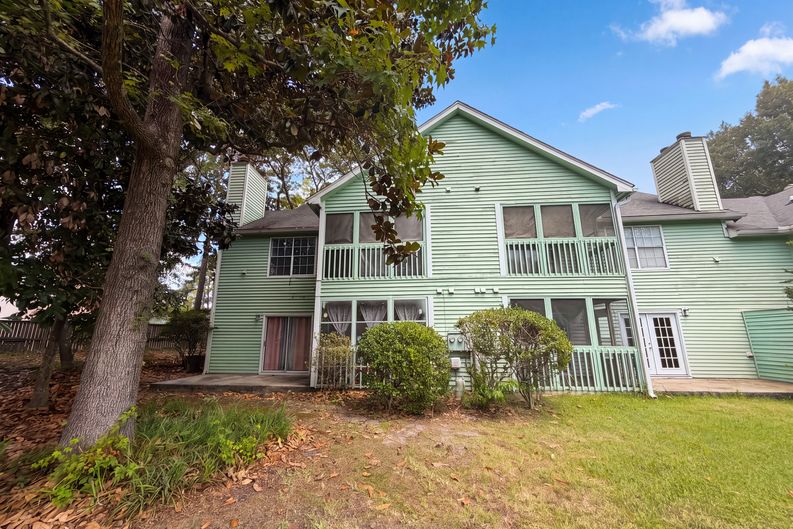 Photo 16 of 18 of 6297 Rolling Fork Rd, North Charleston, SC