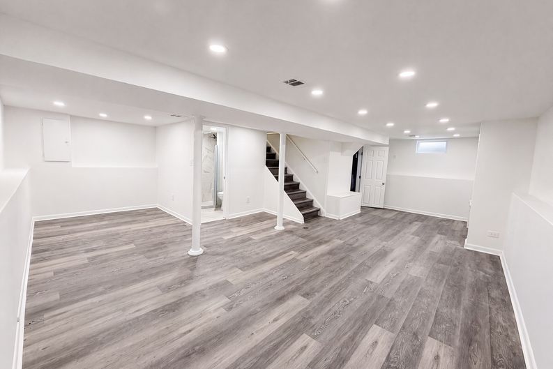 Photo 16 of 20 of 6455 Norborne Ave, Dearborn Heights, MI
