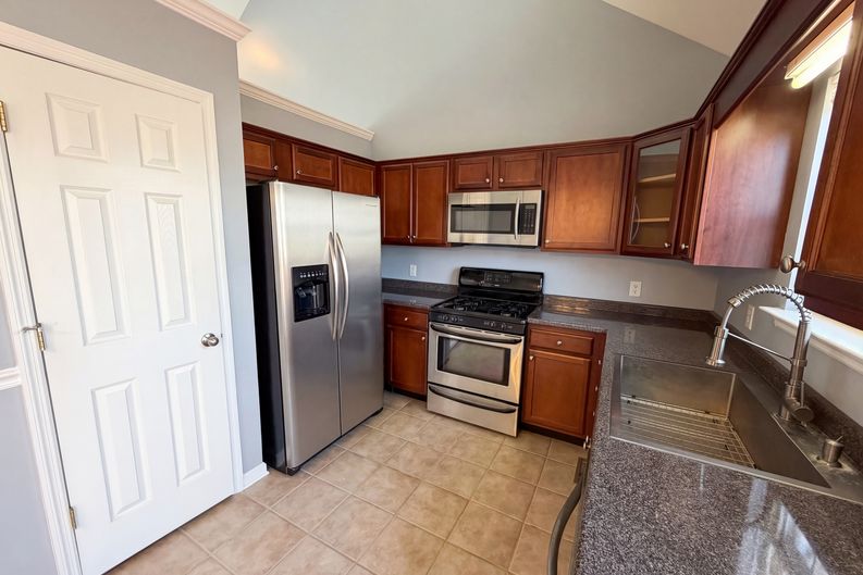 Photo 12 of 26 of 6937 Bucksland Dr, Ooltewah, TN