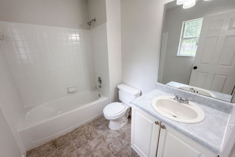 Photo 30 of 50 of 305 Pebble Creek Ct, West Columbia, SC