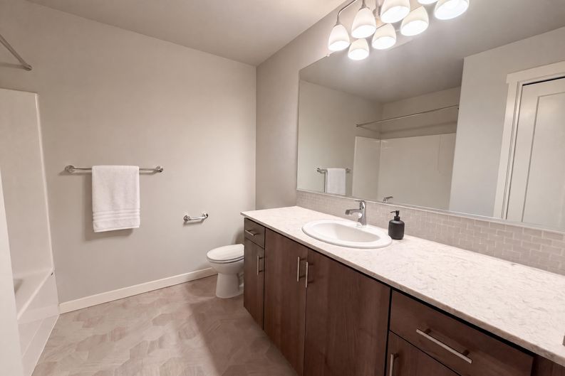 Photo 12 of 18 of 16417 NW Chadwick Way, Portland, OR