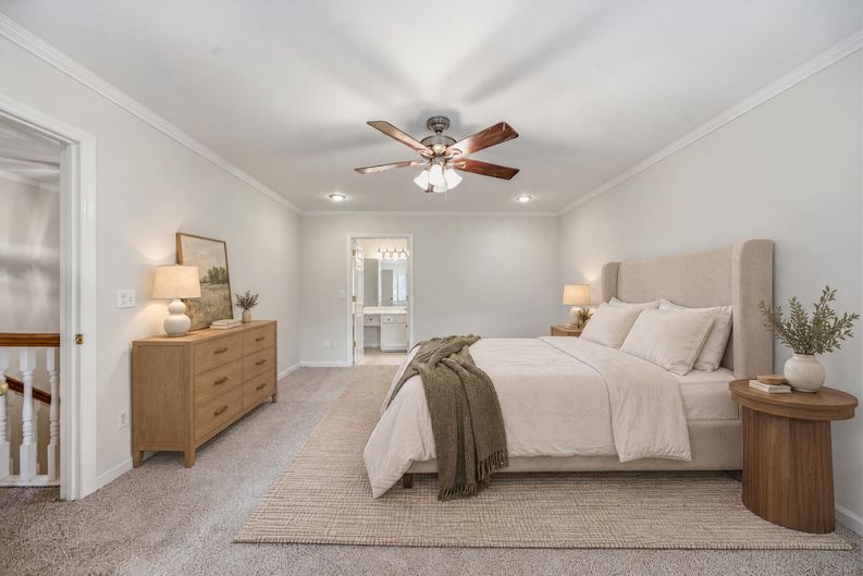 Photo 13 of 32 of 2690 Shadow Pine Dr, Roswell, GA