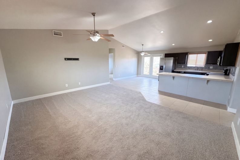 Photo 3 of 19 of 20186 E Cedar Canyon Dr, Mayer, AZ