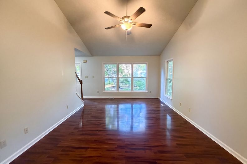 Photo 6 of 17 of 8 Big Bluff Pl, Durham, NC