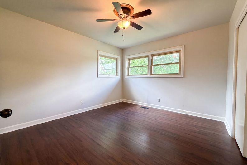 Photo 11 of 17 of 1119 Walton Dr, Murfreesboro, TN