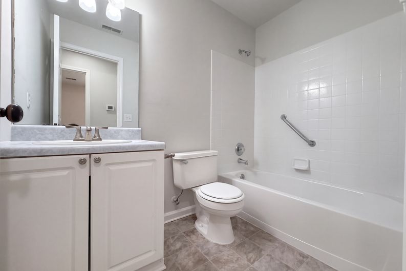 Photo 34 of 50 of 305 Pebble Creek Ct, West Columbia, SC