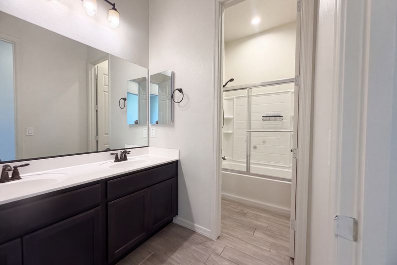 Photo 8 of 17 of 2923 E Inca Ln, San Tan Valley, AZ