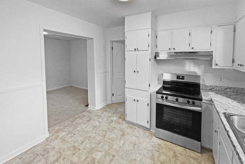 Photo 20 of 28 of 4028 Catalpa Ave, Knoxville, TN