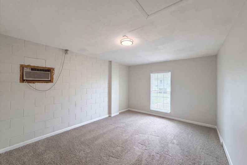 Photo 4 of 19 of 4147 Willow South Dr, Mulberry, FL