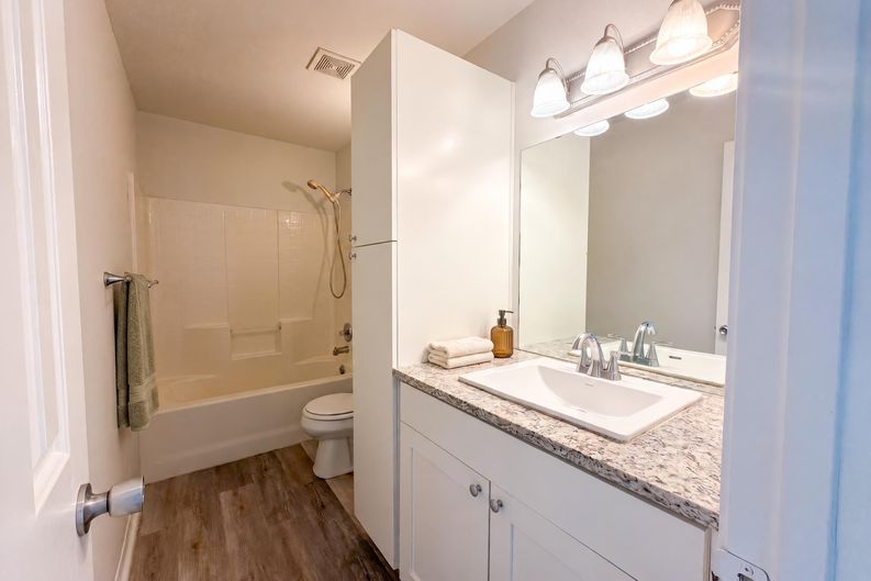 Photo 13 of 31 of 2408 Mikulec Dr, Killeen, TX