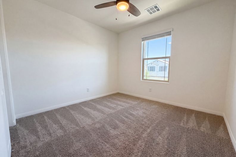 Photo 13 of 22 of 6238 Ashley Hills Ave, Las Vegas, NV