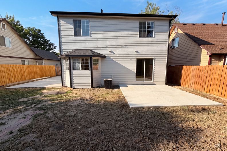 Photo 5 of 23 of 14561 E 46th Ave, Denver, CO