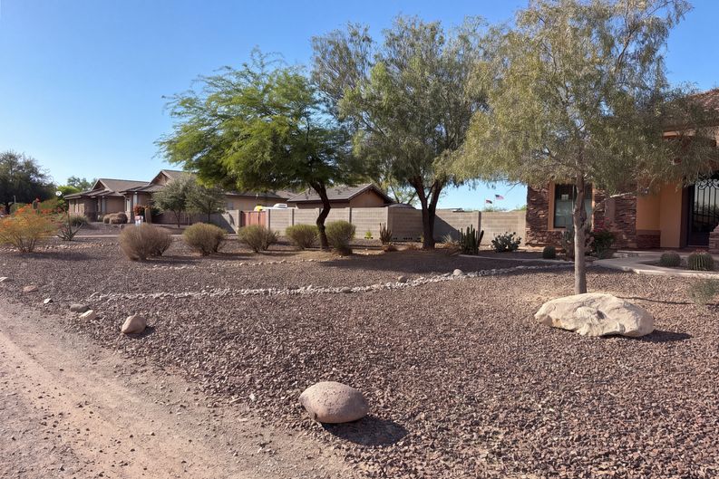 Photo 6 of 137 of 16806 W Dove Wing Way, Surprise, AZ