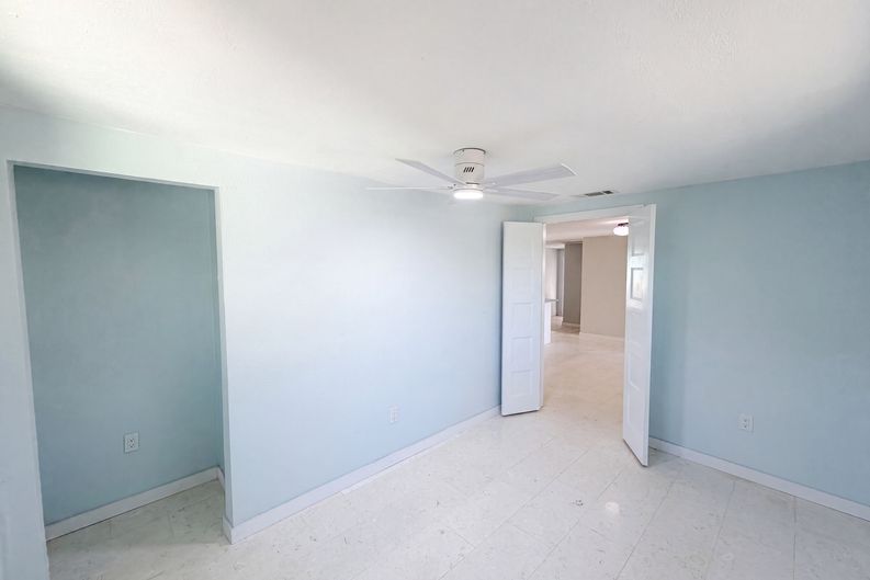 Photo 8 of 30 of 13638 Evelane Dr, Hudson, FL
