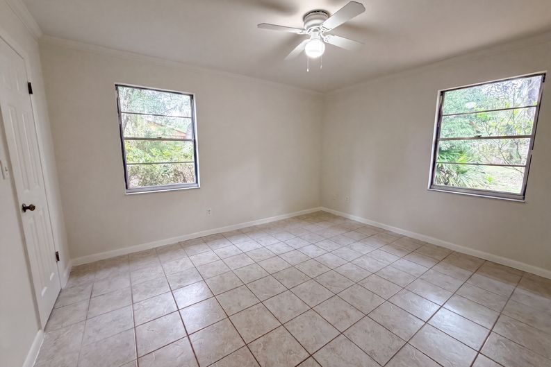 Photo 10 of 21 of 6854 Holly Hill Rd, Melrose, FL