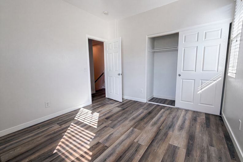 Photo 16 of 25 of 41534 King Palm Ave, Murrieta, CA