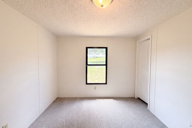 Photo 9 of 17 of 2648 Pine Ridge Dr, Nashville, TN