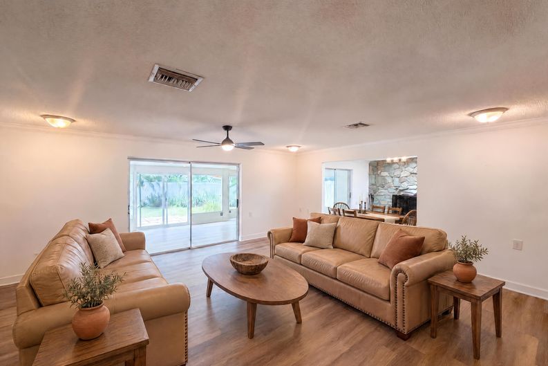 Photo 8 of 32 of 5122 Bay Blvd, Port Richey, FL