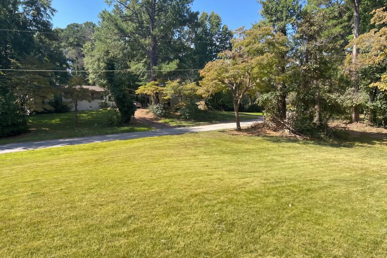 Photo 28 of 38 of 3454 Primrose Pl, Decatur, GA